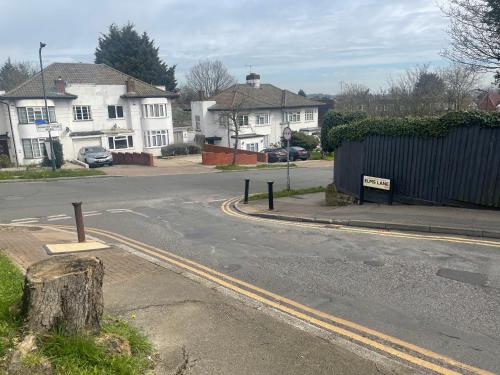 Wembley Rooms, 25mins to Central London