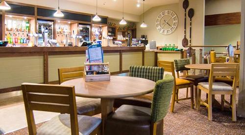 Bar/lounge, Lakeside 4 Lodge in Troutbeck Bridge