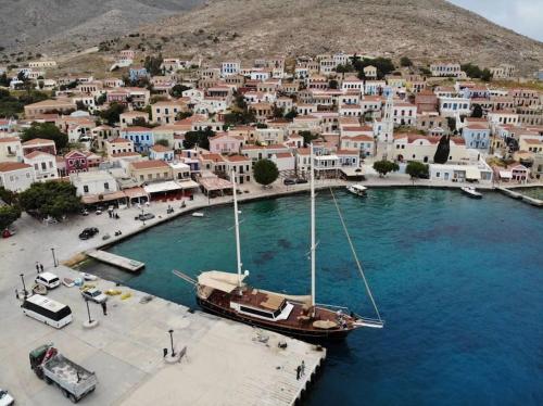 AsterixYacht-navigate to Greece,Turkey and so more