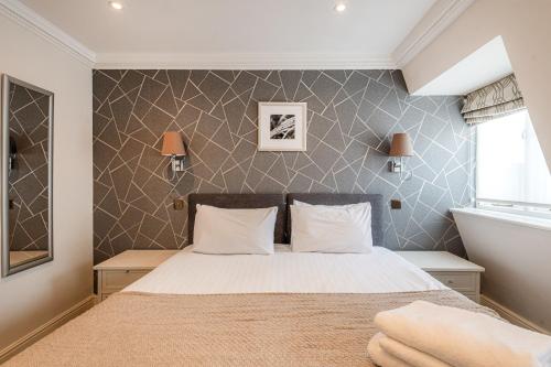 Queensgate Court - image 12