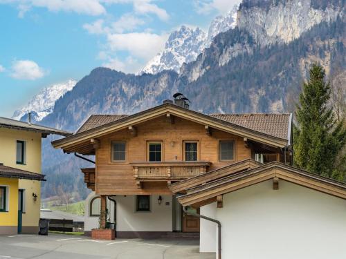 Ferienwohnung Stock, Pension in Kirchdorf in Tirol