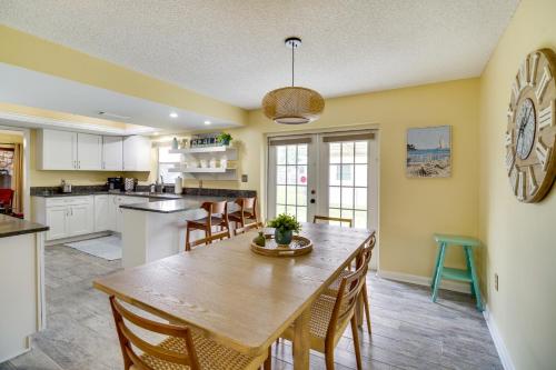 Fort Pierce Vacation Rental Walk to Beach and Jetty in Fort Pierce, USA