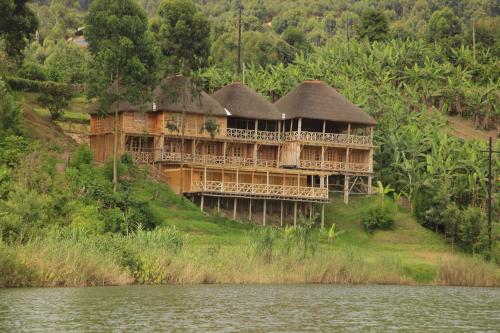 Keije Resort Bunyonyi