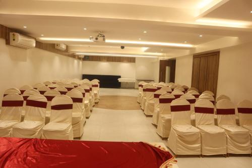 Hotel Grand Ecotel, Aurangabad