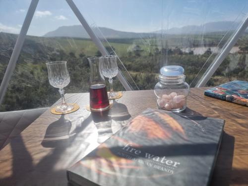 Pom Gratz - EcoDomes Pom Gratz - EcoDomes