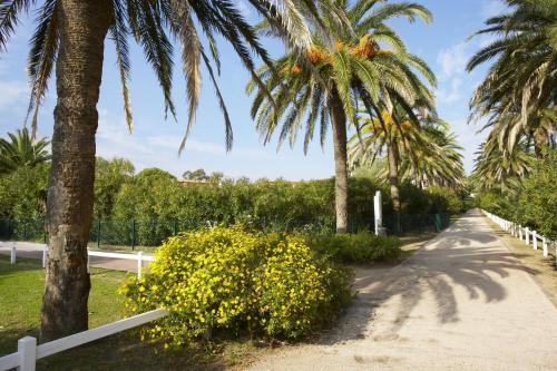 SOWELL RESIDENCES Les Perles de Saint Tropez - image 14