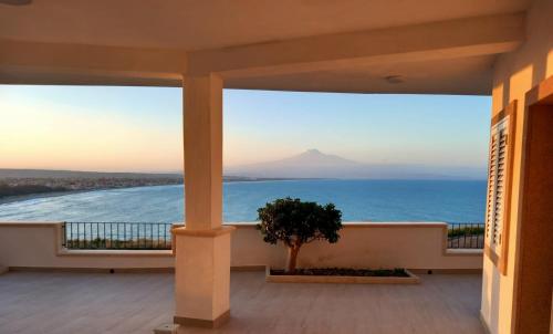 Casa Framaibla - la veranda sull'Etna