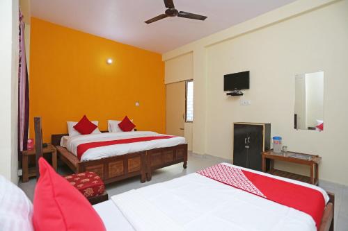 Flagship Shree Shree Guest House