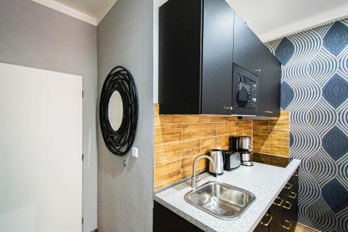 Cozy studio in the main city center, Прага (фото 10)