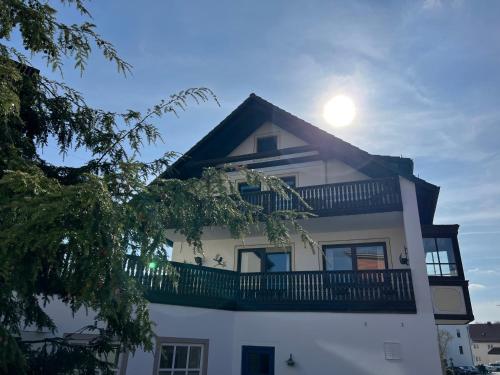 Aparthotel Parsberg LFerstl - Accommodation - Parsberg