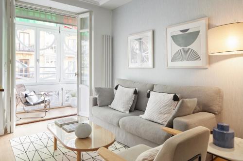 Urbieta 3 Apartment by FeelFree Rentals