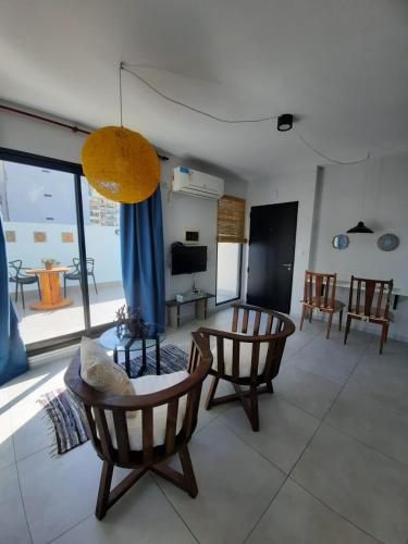 Impecable ambiente con terraza privada, Buenos Aires