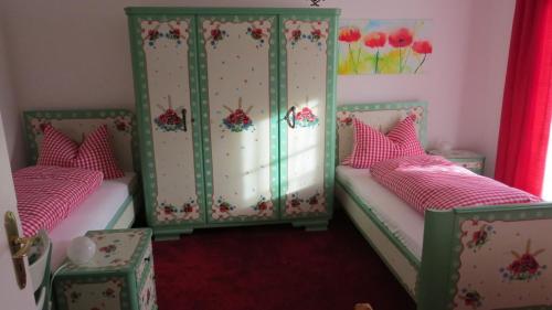 Gastehaus Huber - original Sixties Hostel