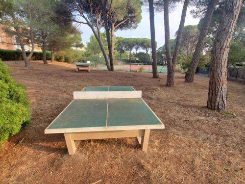 Playground, Oasis des Grands Pins - Saint-Raphael - Super Piscine & Tennis exceptionnel in Vallon de Coste
