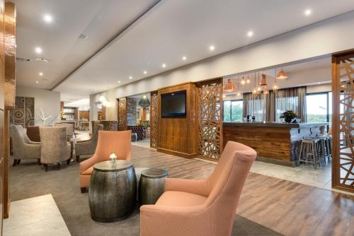 Közös társalgó / TV, ANEW Resort Hunters Rest Rustenburg in Kroondal