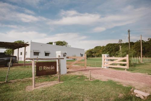 El Rincón. Farm and Lodge