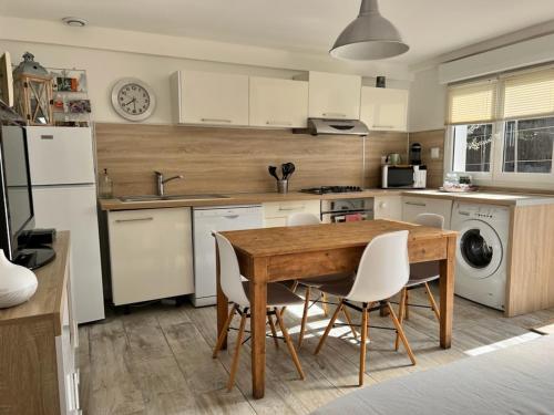 Escapade et spa aux gorges du Verdon, spa ouvert juillet et août (Escapade et spa aux gorges du Verdon, spa ouvert juillet et aout) in La Verdiere