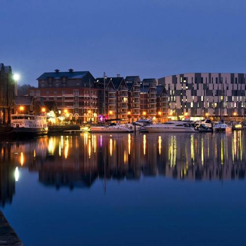 Waterfront town centre ipswich apartment