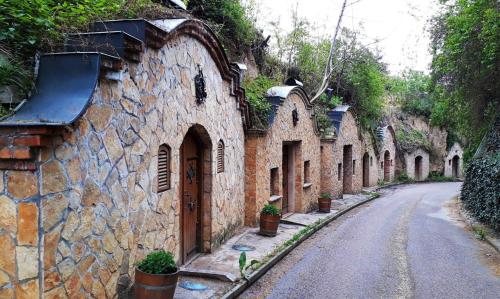 กีฬาและกิจกรรมสันทนาการ, Négy Évszak Vendégház Nyúl (Negy Evszak Vendeghaz Nyul) in นยูล