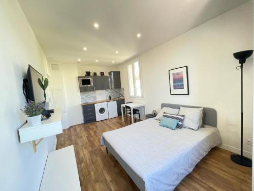 Nice Renting - CAMBRAI02 - Studio Beach Sea View - AC - Promenade des Anglais, Nice (fotografie 7)