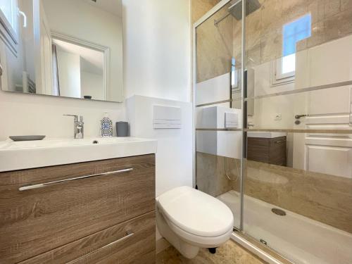 Nice Renting - CAMBRAI02 - Studio Beach Sea View - AC - Promenade des Anglais, Nice (fotografie 10)