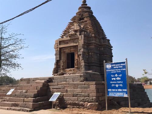Friends in Khajuraho – Khajuraho, IN