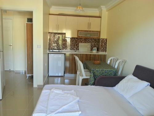  Kleopatra Apartment in İçmeler