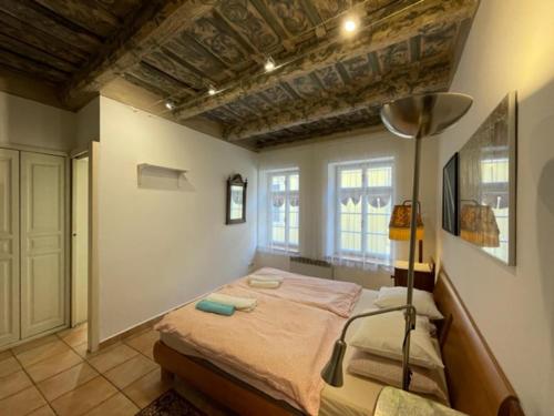 1 Bed Flat - Sleeps 4 - Balcony - Wifi, Прага (фото 6)