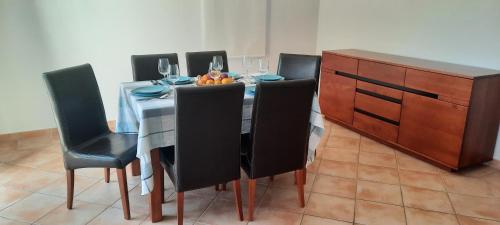 Facilities, Villa Pretty Stunning House with Garden and Private Swimming Pool in Almancil Town Center