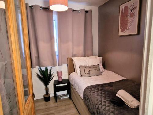 Spacious & comfy Home- very close to NEC Birmingham ,HS2 & Airport- Perfect for contractors & groups- free parking & Fast WiFi