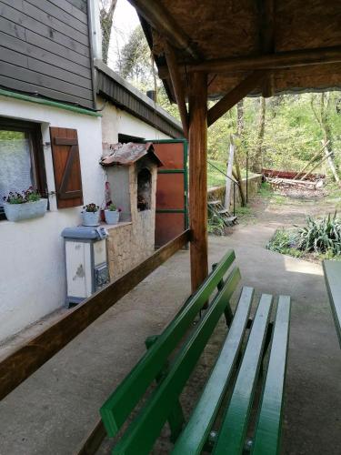 Čarobna koliba M&M Čarobna koliba M&M