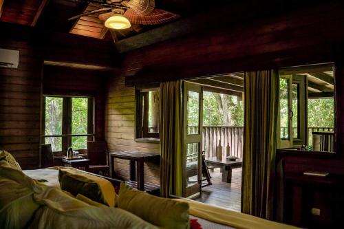 Platon Ecolodge