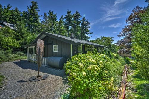 Charming Blue Ridge Cottage with Stunning Views! in Marion (NC)