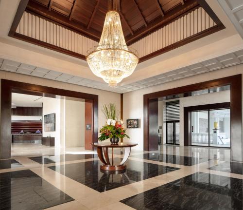 ロビー, リーガロイヤル ラグーナ グアム リゾート (RIHGA Royal Laguna Guam Resort) in グアム