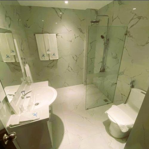 J&V Hotel and Resort photo 4