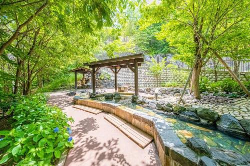 조잔케이의 아파트먼트 (40m², 침실 1개, 프라이빗 욕실 1개) - 주변 명소