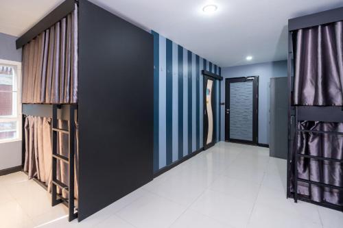 Black Pantera Hostel in Phuket