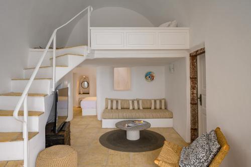 Nano Oia Villas