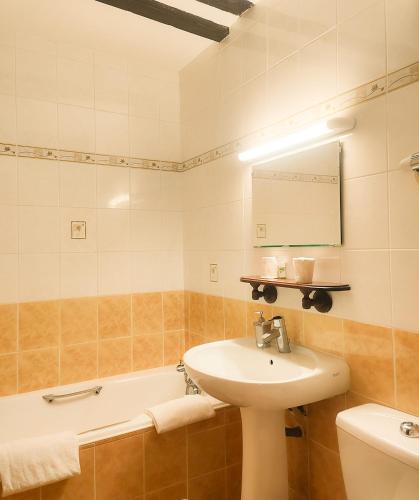 Auberge Saint Jacques - image 3