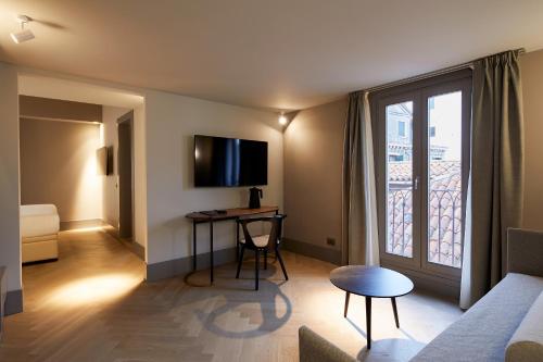 Hotel Dei Dragomanni - image 9