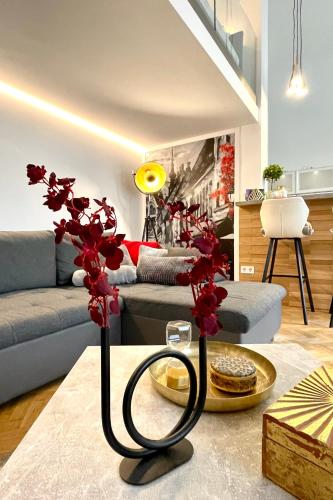 Brand New sunny apartment on Andrássy street, Budapest (photo 3)