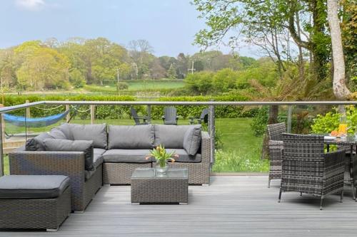 Oprema, Luxury retreat with hot tub & wood burner - Mylor in Mylor