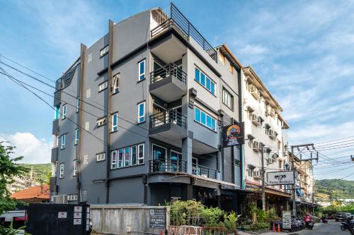 Black Pantera Hostel in Phuket
