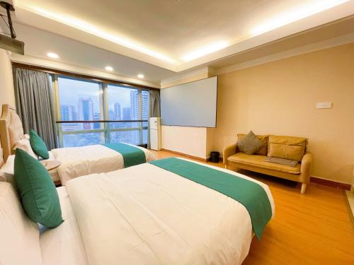 room detail thumbnail 1