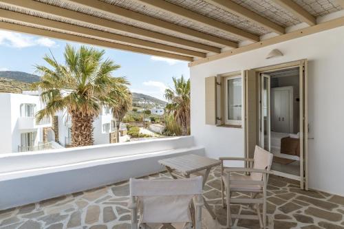 Ninemia Suites Tinos Superior 202