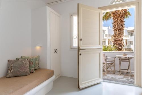 Ninemia Suites Tinos Superior 102