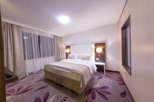 Deluxe Double or Twin Room 4* with New Year Package