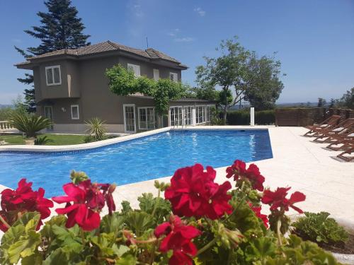 Catalunya Casas Close to Salou and just steps from the village!