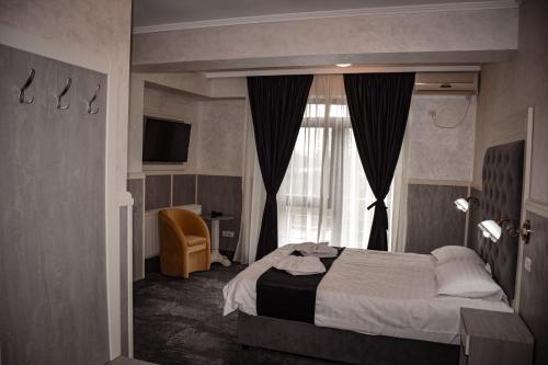 Golden Rose Residence - image 3