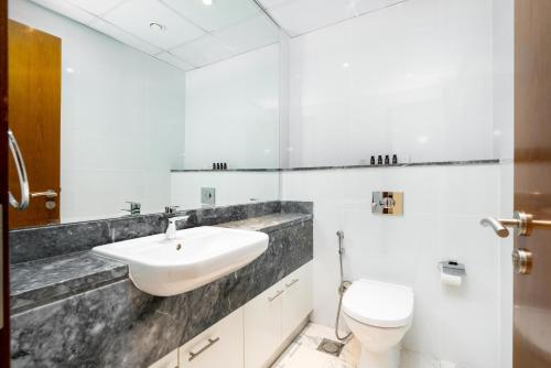 Lux BnB I Amna Tower I Panaromic Views, Dubai (foto 7)